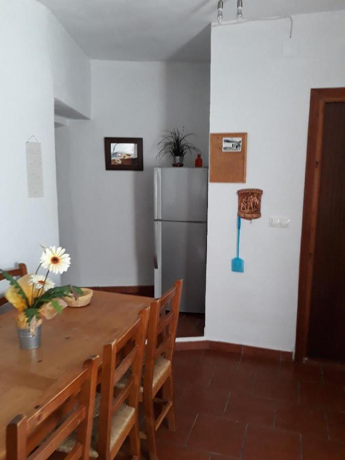 The Welcome Cave Freila Exterior photo